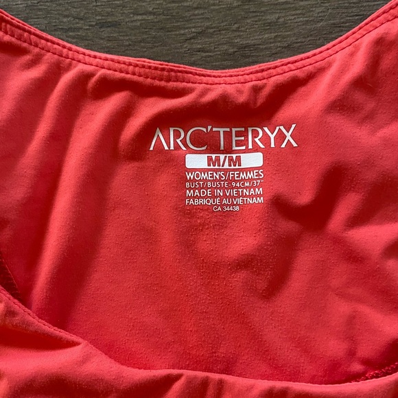 Arcteryx tank - Picture 2 of 3